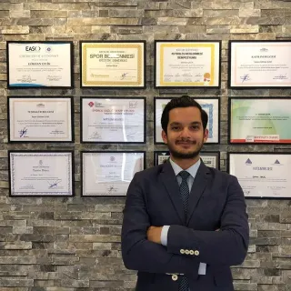 Dyt. Gökhan Çelik profilinde yer alan galeri fotoğrafı.