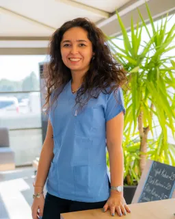 Dr. Dt. Ebru Keleş Gülbahçe profilinde yer alan galeri fotoğrafı.