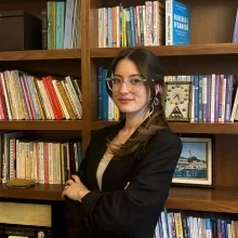 Kl. Psk. Irmak Aygül — Psikoloji. Portre fotoğrafı.