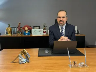 Op. Dr. Ertan Öztürk profilinde yer alan galeri fotoğrafı.