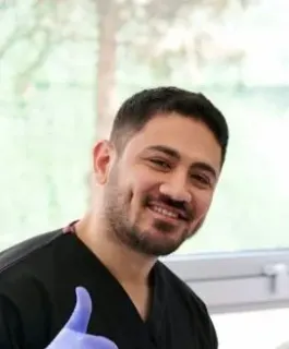 Dt. Burhan Yaman profilinde yer alan galeri fotoğrafı.
