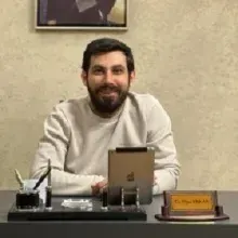 Dr. Uğur Erkan — Ankara. Portre fotoğrafı.