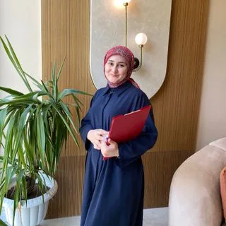 Psk. Esra Şahiner — Kayseri. Portre fotoğrafı.