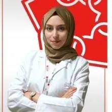 Dyt. Sena Altunbaş — Diyetisyen, Ümraniye, İstanbul. Portre fotoğrafı.
