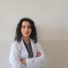Dkt. Dilara Türker — Dil ve Konuşma Terapisi, Samsun. Portre fotoğrafı.