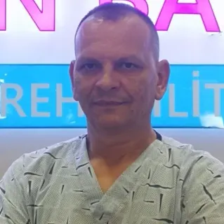 Uzm. Dkt. Enver Balcı profilinde yer alan galeri fotoğrafı.