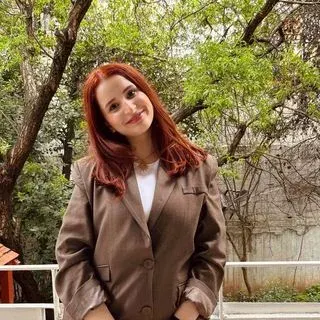 Psk. Ayyüce Elif Kaya — Psikoloji, Fatih, İstanbul. Portre fotoğrafı.