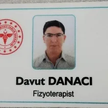 Fzt. Davut Danacı — Fizyoterapi Ve Rehabilitasyon, Maçka, Trabzon. Portre fotoğrafı.