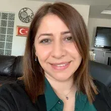 Kl. Psk. Hülya Varol — Psikolojik Danışma ve Rehberlik, Bursa. Portre fotoğrafı.