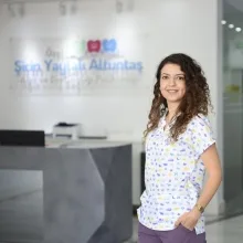 Uzm. Dt. Gizem Genç Danışman — Aydın. Portre fotoğrafı.