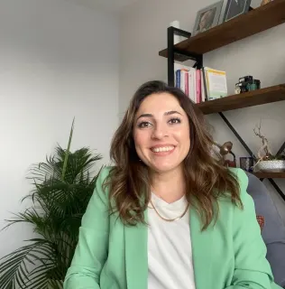 Uzm. Psk. Canan Bali Taşdemir profilinde yer alan galeri fotoğrafı.