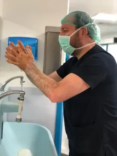 Prof. Dr. Özgür Uğurlu profilinde yer alan galeri fotoğrafı.