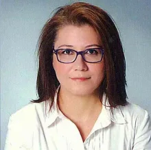 Psk. Sema Gürkan — Psikoloji, Adana. Portre fotoğrafı.