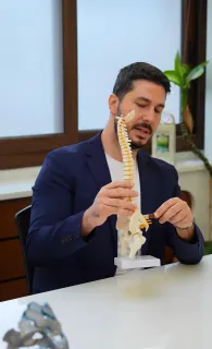 Fzt. Yiğit Tırnova profilinde yer alan galeri fotoğrafı.