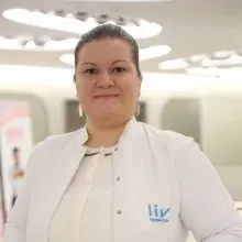 Prof. Dr. Çiğdem Usul Afşar — İstanbul. Portre fotoğrafı.