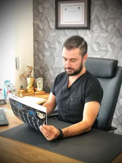 Dr. Dt. Hakan Bayındır profilinde yer alan galeri fotoğrafı.