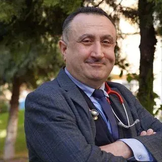 Prof. Dr. Atilla Çifci — Çocuk Sağlığı Ve Hastalıkları, Ankara. Portre fotoğrafı.