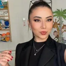 Psk. Esra Erkek — Psikoloji, Kayseri. Portre fotoğrafı.