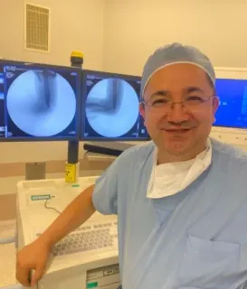Doç. Dr. Selahattin Özyürek profilinde yer alan galeri fotoğrafı.