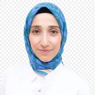Dt. Özlem Merve Oğuz — Diş Hekimi, Şehitkamil, Gaziantep. Portre fotoğrafı.