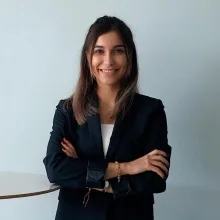 Psk. Dan. Melisa Akçay — Psikolojik Danışma ve Rehberlik, İzmit, Kocaeli. Portre fotoğrafı.