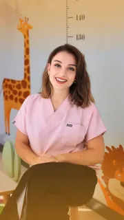 Dr. Dt. Hande İlgin Şişman profilinde yer alan galeri fotoğrafı.