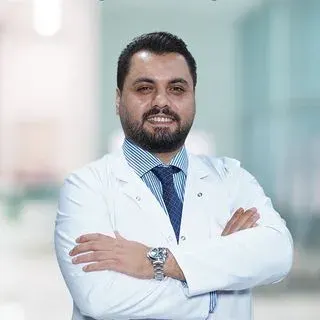 Op. Dr. Zeynel Abidin Özdil — Kadın Hastalıkları Ve Doğum, Iğdır. Portre fotoğrafı.