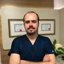 Op. Dr. Sinan Aksoy — Kulak Burun Boğaz, Denizli. Portre fotoğrafı.