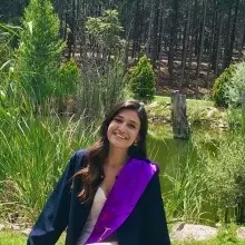 Psk. Melisa Ulutaş — Psikoloji, Gaziantep. Portre fotoğrafı.