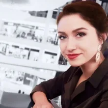 Psk. Şebnem Gülcü — Psikoloji. Portre fotoğrafı.