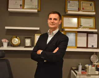 Prof. Dr. Alper Gökçe profilinde yer alan galeri fotoğrafı.