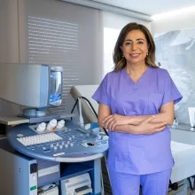 Op. Dr. Seval Taşdemir — İstanbul. Portre fotoğrafı.