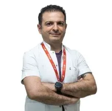 Op. Dr. Mehmet Sinan Çamçi — Göz Hastalıkları, Diyarbakır. Portre fotoğrafı.
