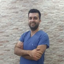 Dt. Serkan Bilmez — Diş Hekimi, Mersin. Portre fotoğrafı.