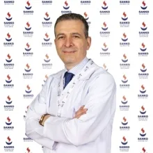 Prof. Dr. Osman Zeki Karakuş — Çocuk Cerrahisi, Şehitkamil, Gaziantep. Portre fotoğrafı.