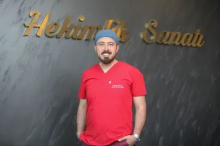 Dr. Dt. Tolga Kodaz profilinde yer alan galeri fotoğrafı.