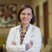 Prof. Dr. Şadıman Kıykaç Altınbaş — Kadın Hastalıkları Ve Doğum, Ankara. Portre fotoğrafı.