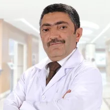 Dr. Öğr. Üyesi Hacı Akar — Kalp Ve Damar Cerrahisi, Canik, Samsun. Portre fotoğrafı.