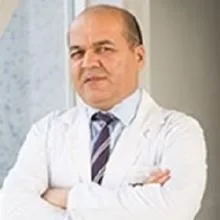 Uzm. Dr. Hasan Hüseyin Yıldız — Fiziksel Tıp Ve Rehabilitasyon, İstanbul. Portre fotoğrafı.