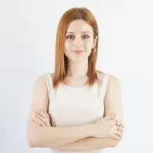 Dyt. Eda Arslantaş — Diyetisyen. Portre fotoğrafı.