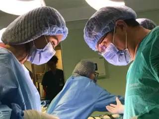 Prof. Dr. Özgür Özyüncü profilinde yer alan galeri fotoğrafı.