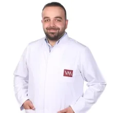 Doç. Dr. Mehmet Önder Ekmen — İstanbul. Portre fotoğrafı.