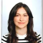 Psk. İrem Taşkınlar — Psikoloji, İstanbul. Portre fotoğrafı.