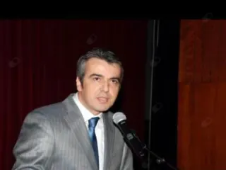 Prof. Dr. Gürhan Sakman profilinde yer alan galeri fotoğrafı.