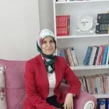 Kl. Psk. Emine Özdemir — Osmaniye. Portre fotoğrafı.