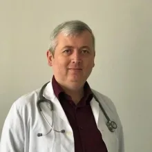 Op. Dr. Bülent Güvendi — Genel Cerrahi, İstanbul. Portre fotoğrafı.