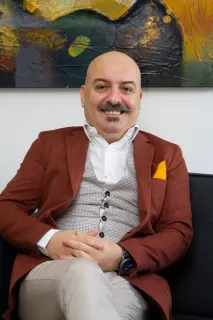 Op. Dr. Gökhan Özerdem profilinde yer alan galeri fotoğrafı.
