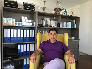 Uzm. Dr. Veli Kurt profilinde yer alan galeri fotoğrafı.