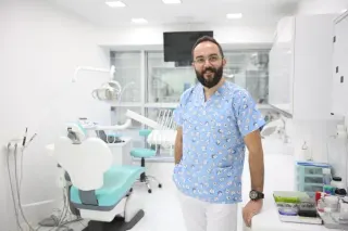 Dt. Erman Ürer profilinde yer alan galeri fotoğrafı.