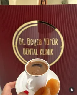 Dt. Beyza Yürük profilinde yer alan galeri fotoğrafı.